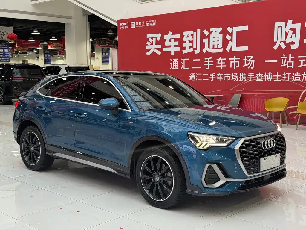 AUDI Q3 SPORTBACK