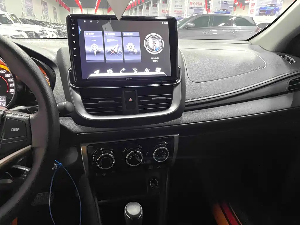 TOYOTA YARIS L ZHIXUAN