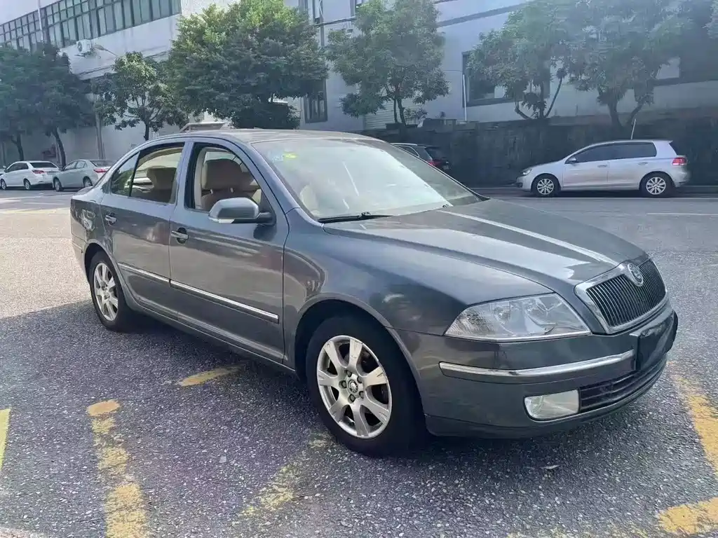 2009 Skoda Octavia - zdjęcie 1 z 8