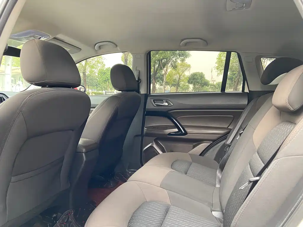 GAC GS4 2017 200T G-DCT Comfort