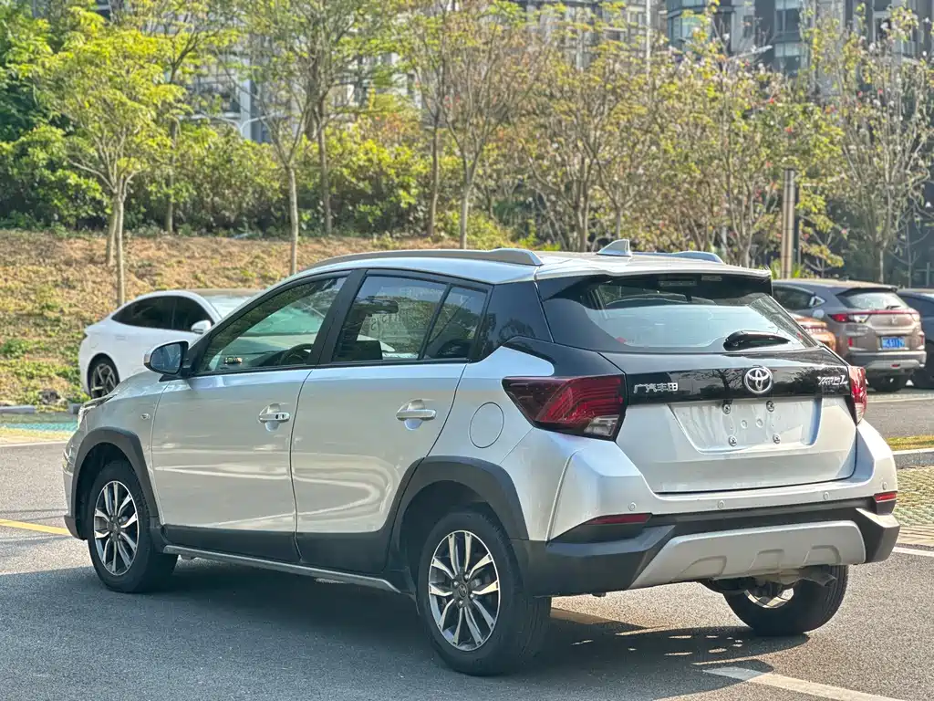 TOYOTA YARIS L ZHIXUAN