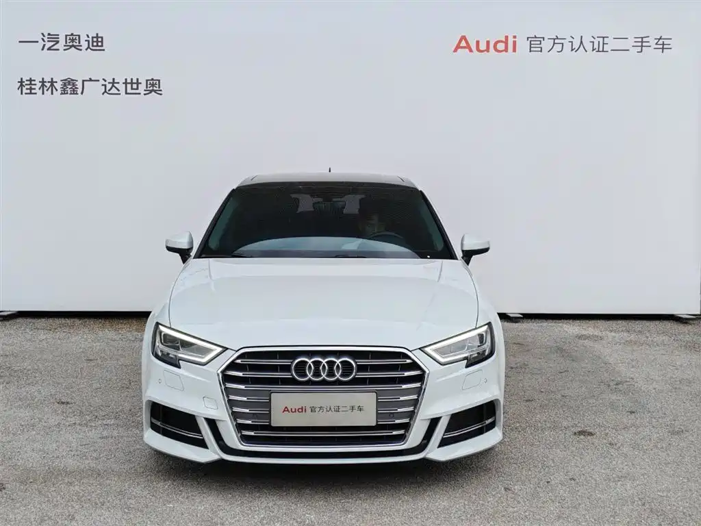Audi A3 2019 Sportback 35 TFSI Fashion V