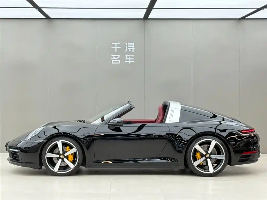 Porsche 911 2022 Targa 4 3.0T