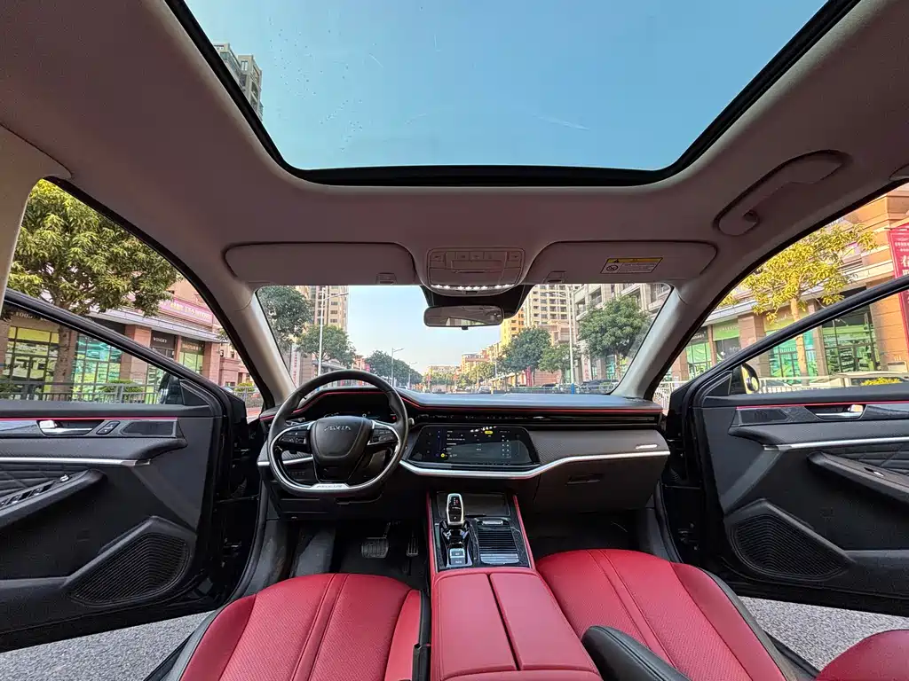 DONGFENG YI HYUN MAX