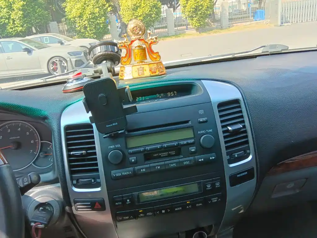 Toyota Prado — миниатюра 13