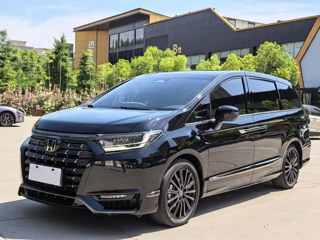 Honda Elysion 2024 2.0L e:HEV Luxury Edition