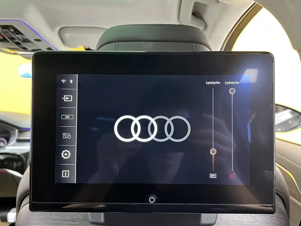 Audi A8 — миниатюра 24