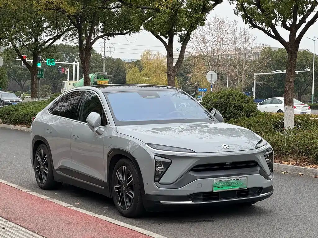 NIO NIO EC6