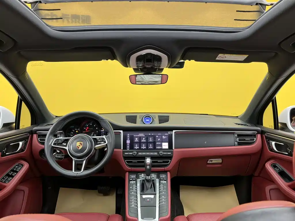 Porsche Macan — миниатюра 15