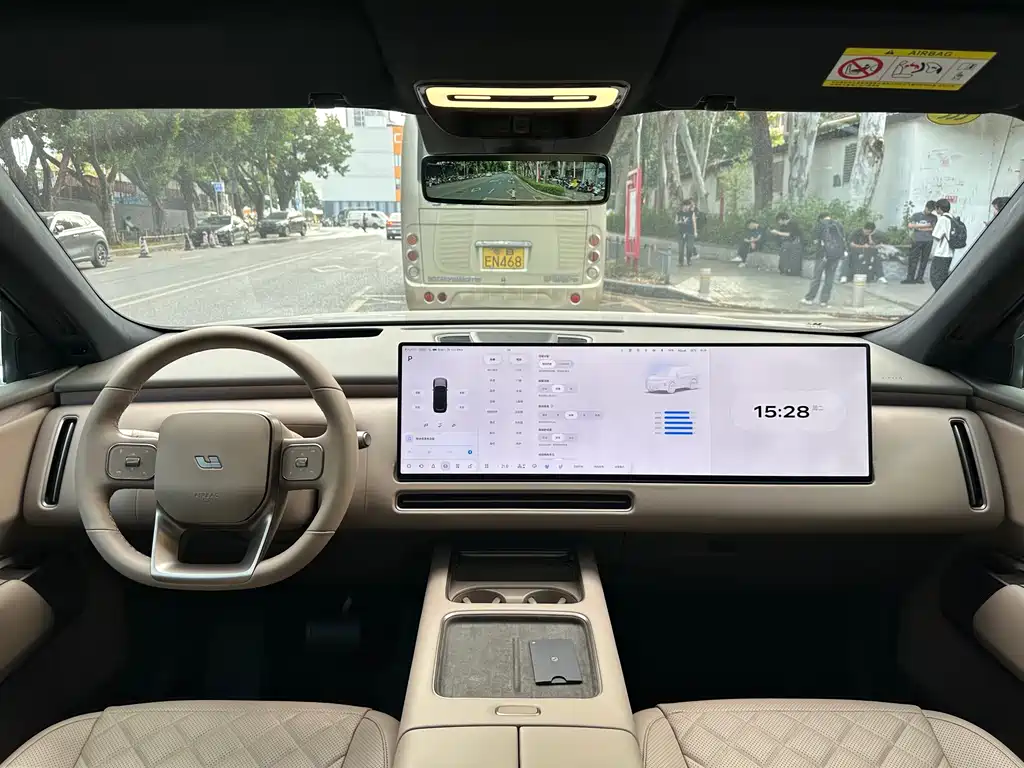Li Auto Li L8 — миниатюра 6