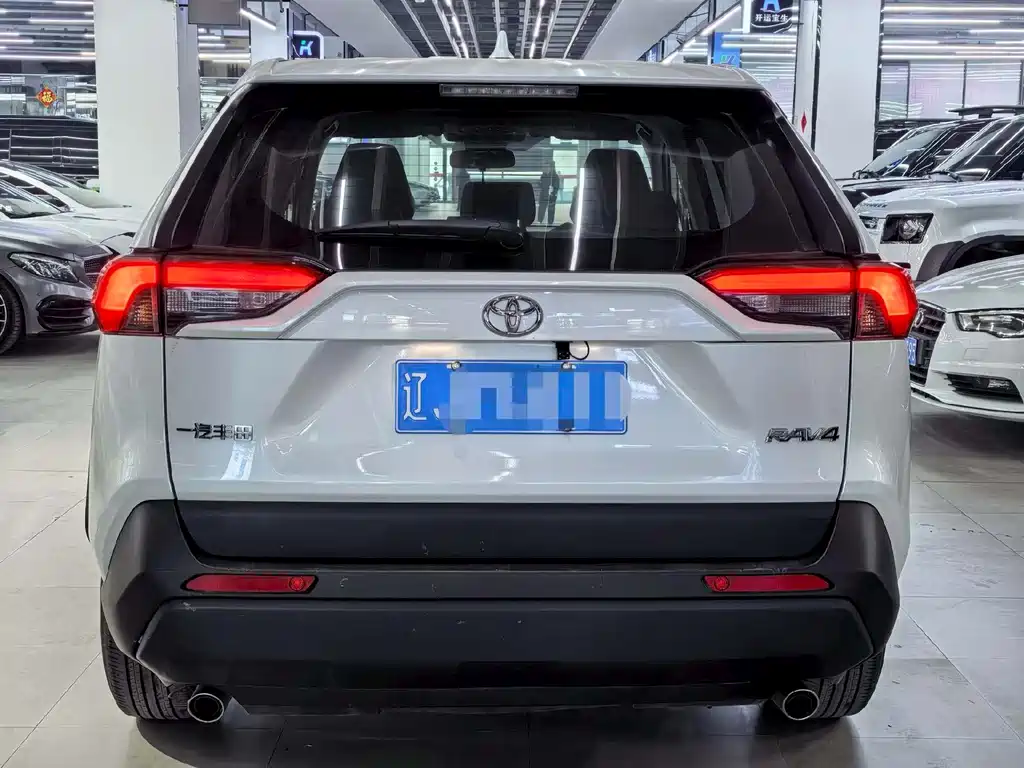 TOYOTA RAV4 RONGFANG