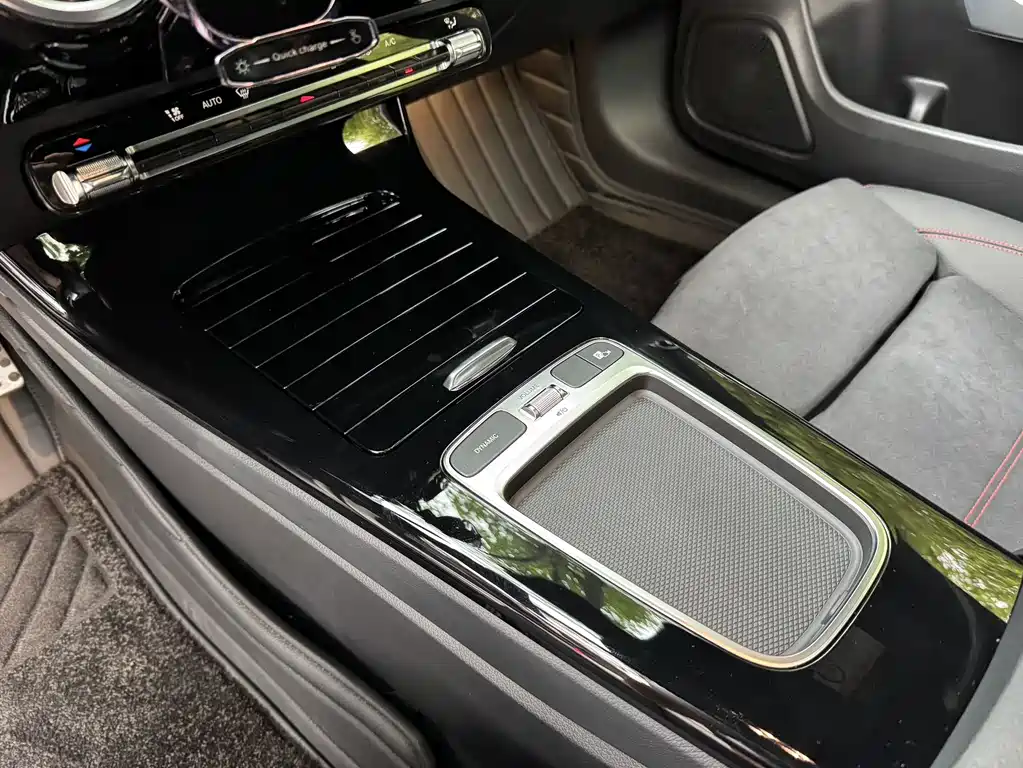 Mercedes-Benz CLA 2026 CLA 200