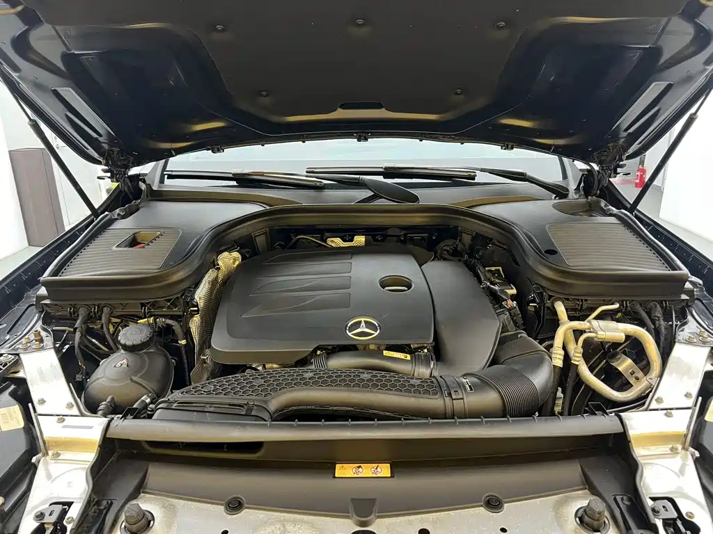 Mercedes-Benz GLC Coupe — миниатюра 11
