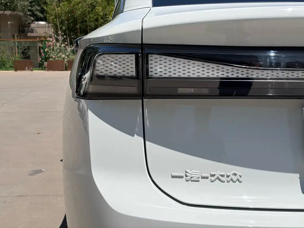Volkswagen ID.7 VIZZION 2024 AIR