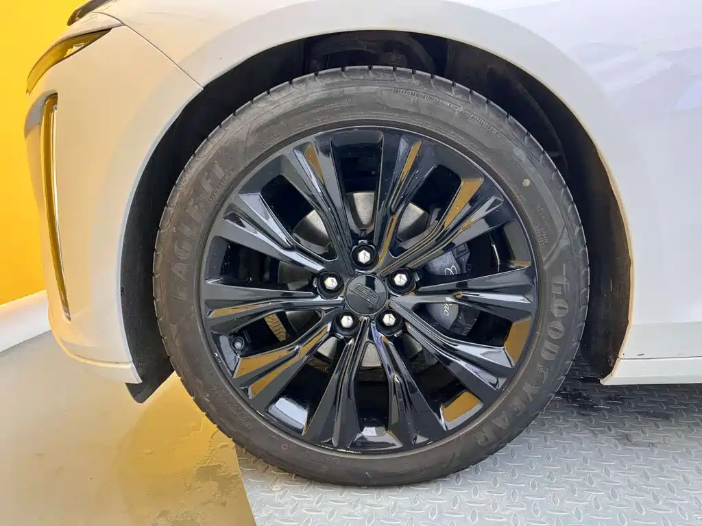 Cadillac CT6 — миниатюра 9