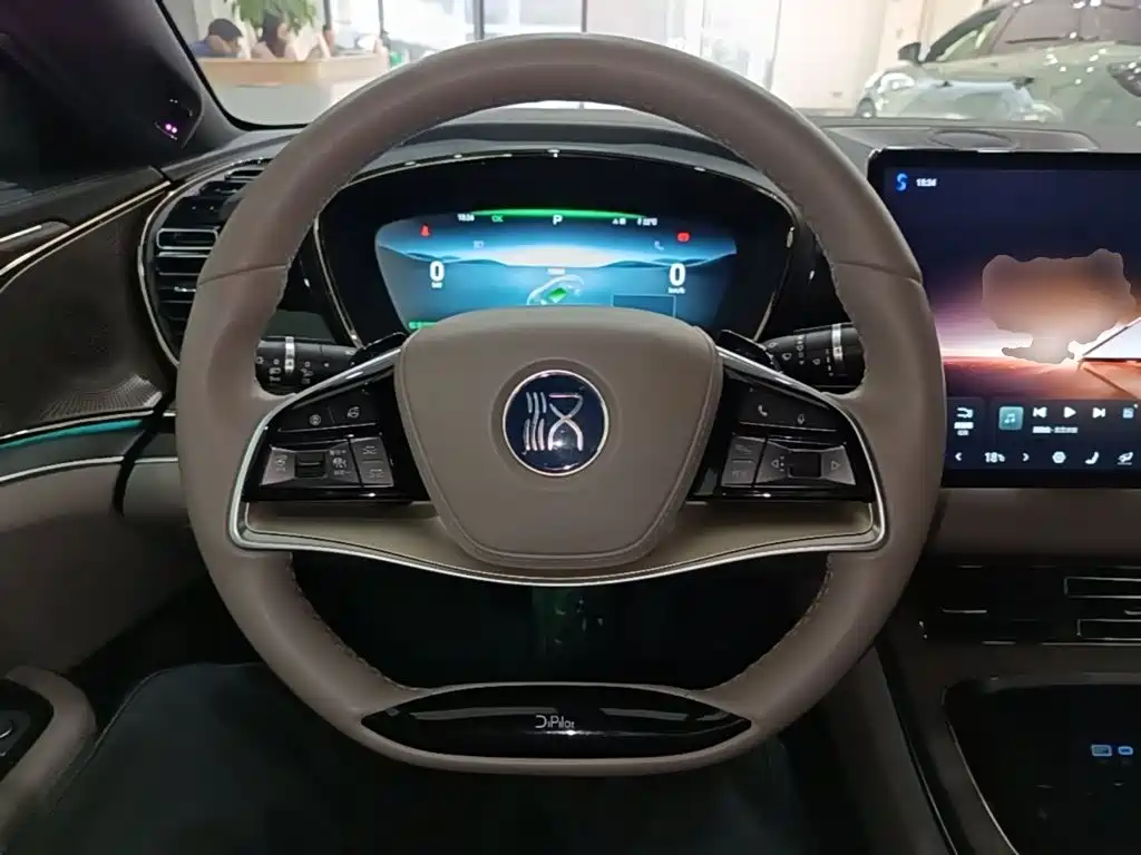 BYD Han — миниатюра 11