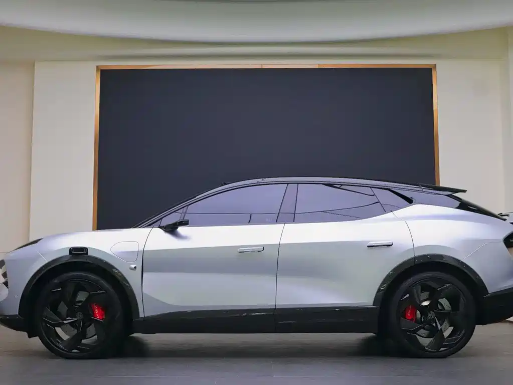 Lotus Eletre — миниатюра 21