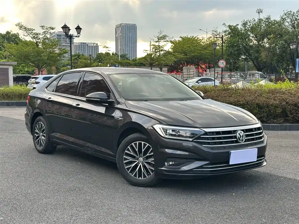 Volkswagen Sagitar 2019 280TSI DSG Comfort VI