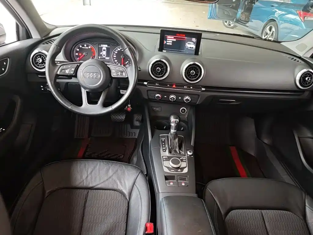 Audi A3 — миниатюра 10
