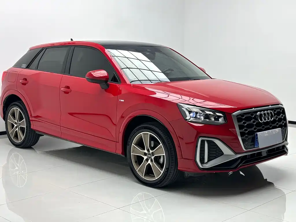 Audi Q2L — миниатюра 3