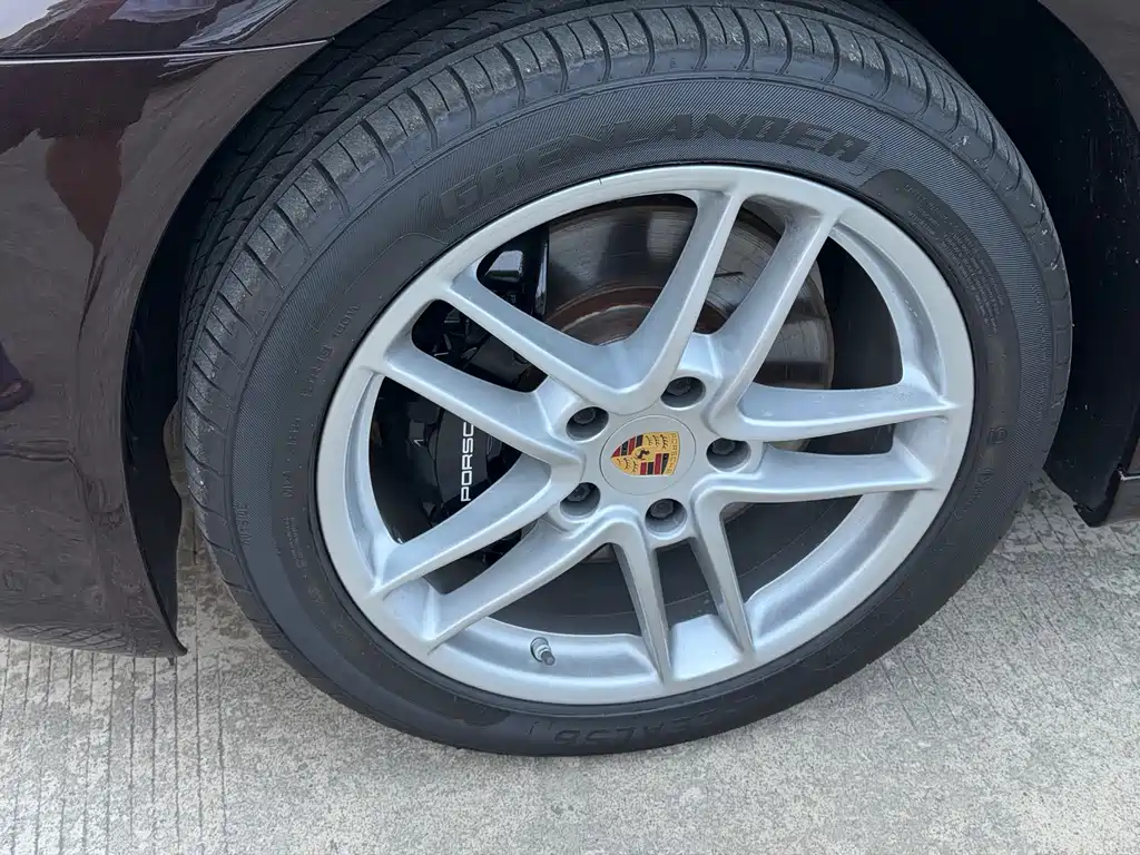 Porsche Panamera — миниатюра 27