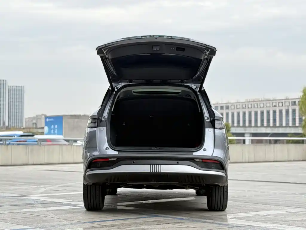 BYD SEA LION 05 DM I