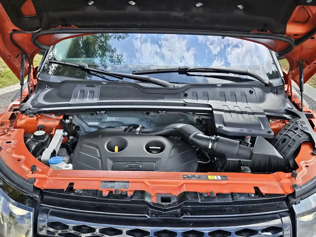 Land Rover Evoque (Import) — миниатюра 16