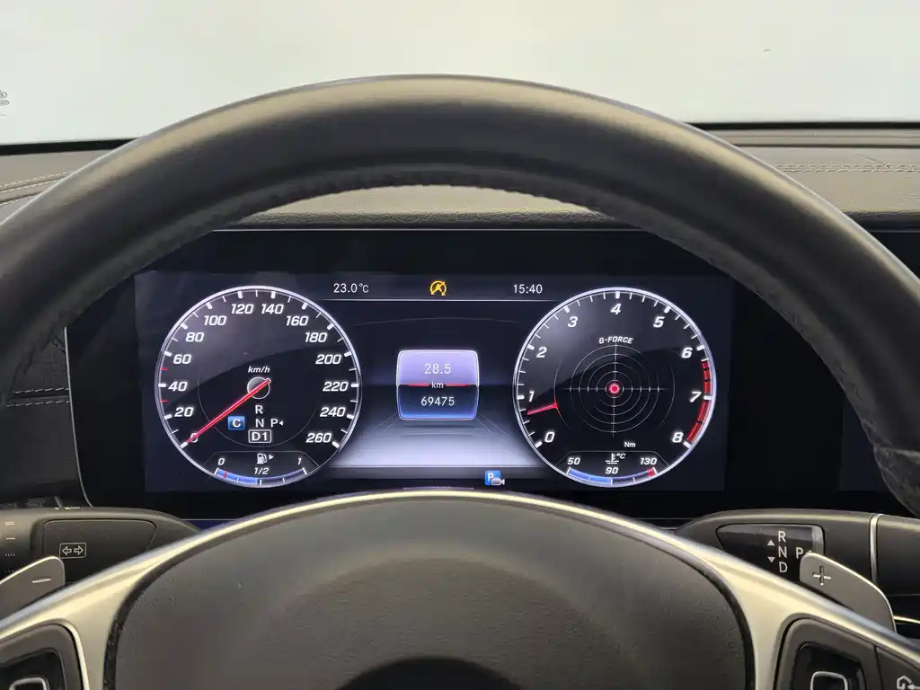 Mercedes-Benz E-Class — миниатюра 18
