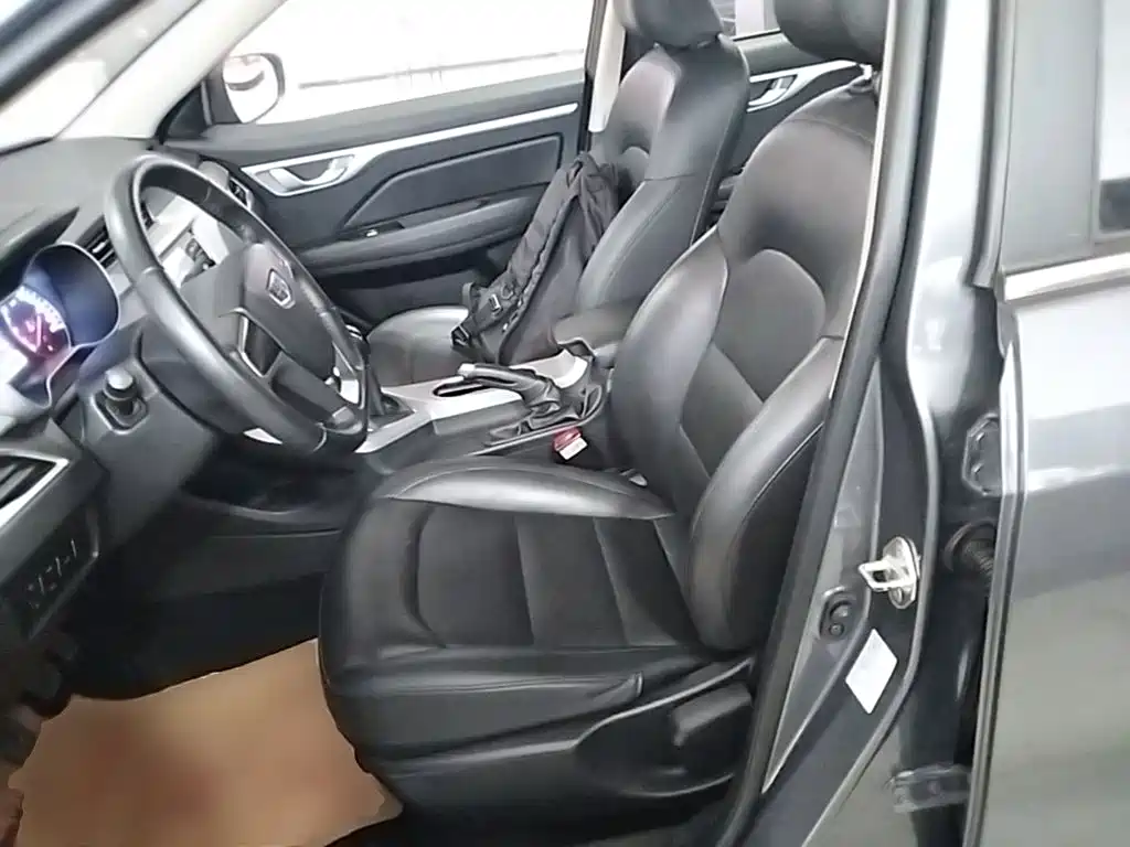 Geely Vision — миниатюра 15