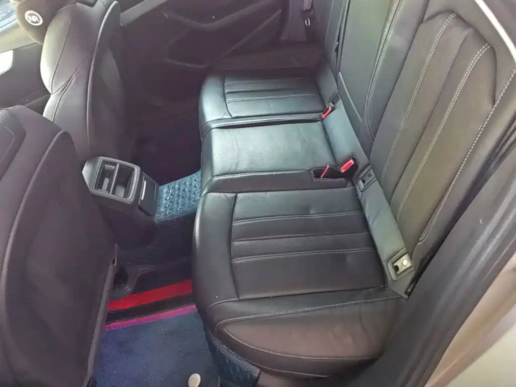 Audi A4L — миниатюра 17
