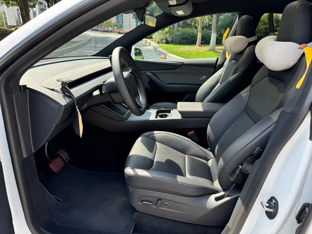 Tesla Model Y — фотографии объявления, Фото 9