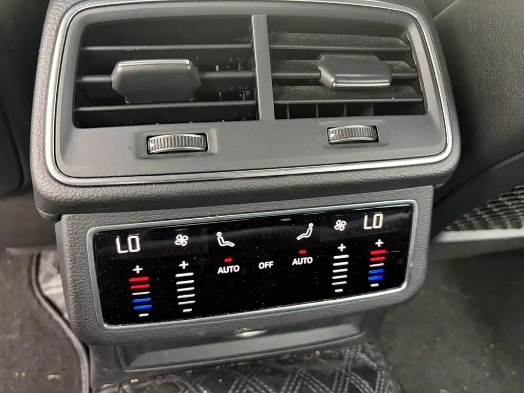 Audi A6L — миниатюра 11
