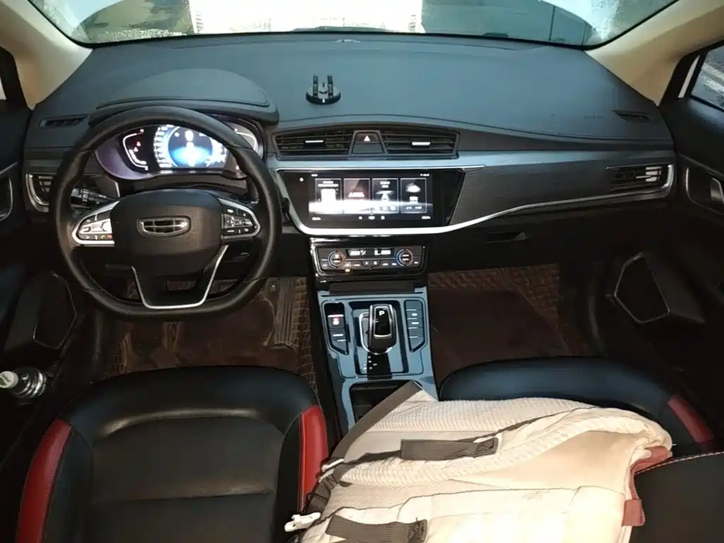 Geely Emgrand GS — миниатюра 10