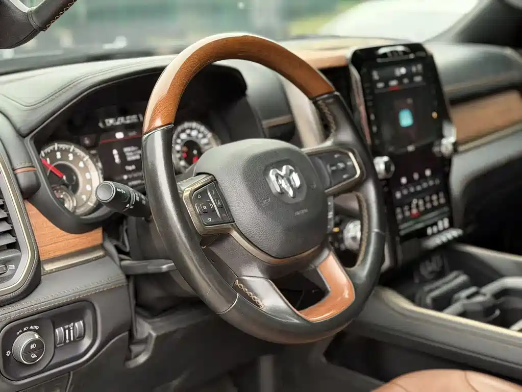 RAM Ram Trucks — миниатюра 3