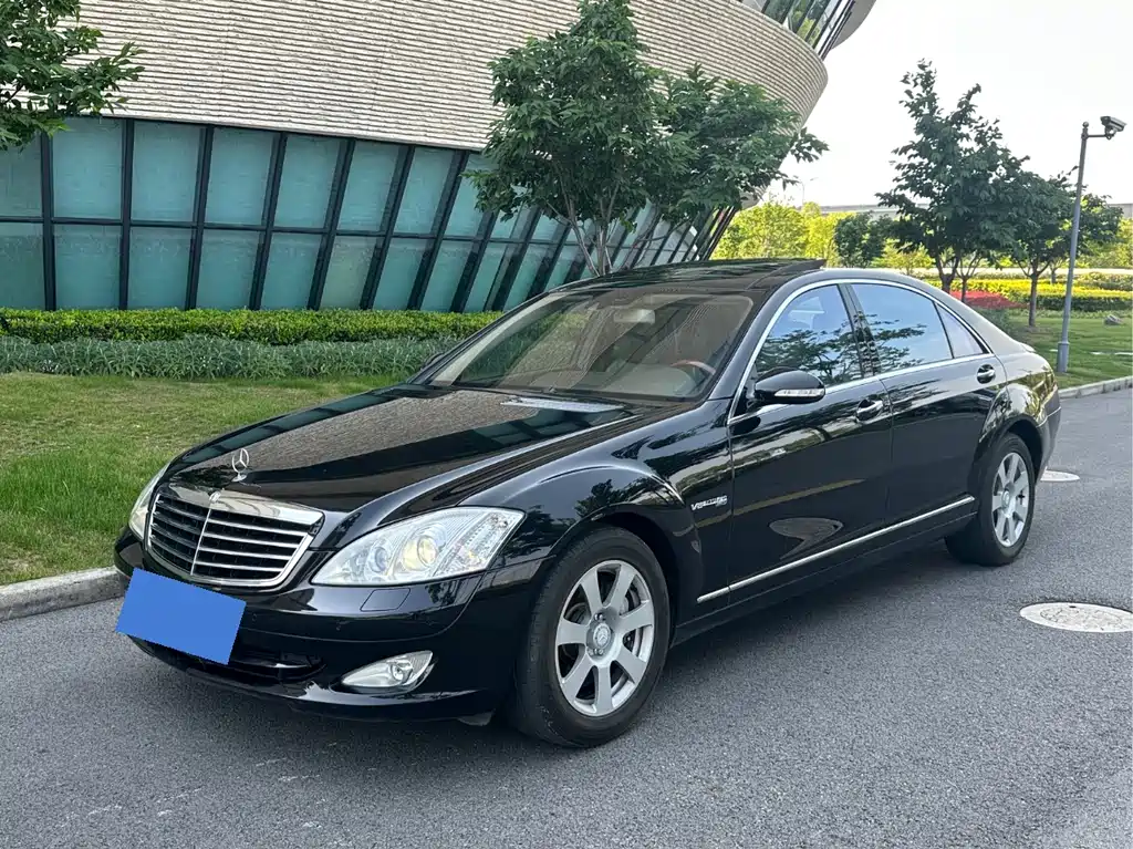 Mercedes-Benz S-Class 2008