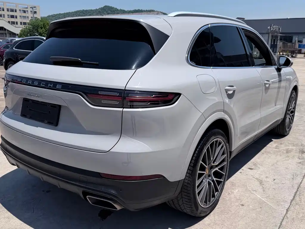 Porsche Cayenne 2019 Cayenne 3.0T