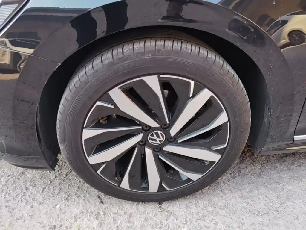 Volkswagen Passat — миниатюра 23