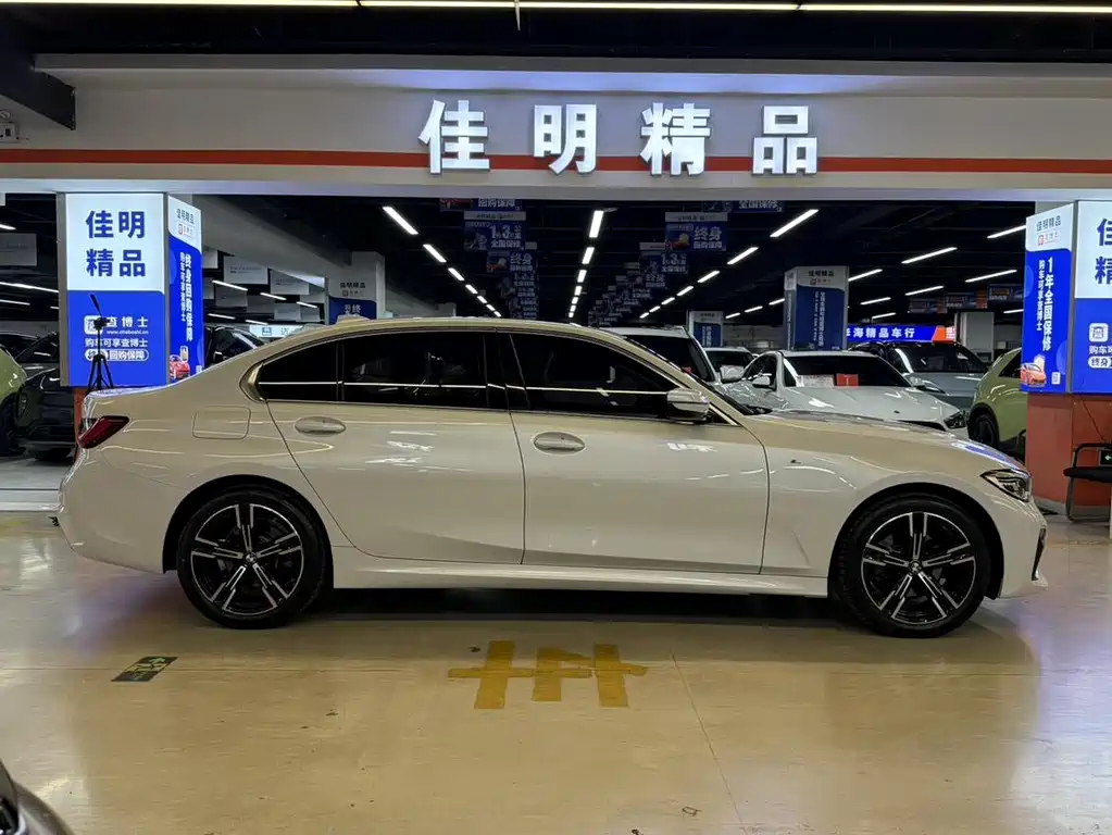 BMW 3 Series 3 2022 325Li xDrive M Sport