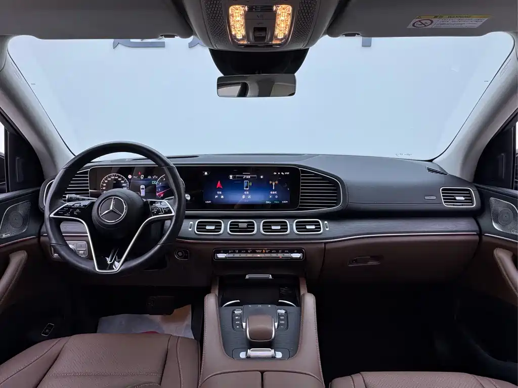 Mercedes-Benz GLE (Import) — миниатюра 15