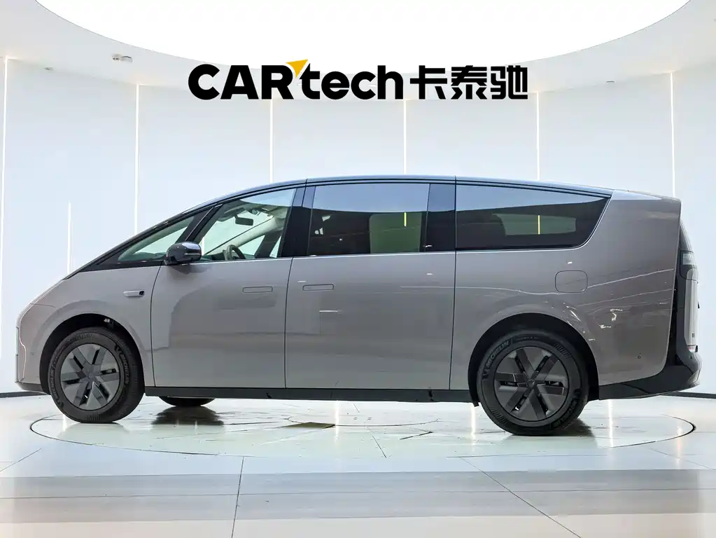 Li Auto Li MEGA — миниатюра 6