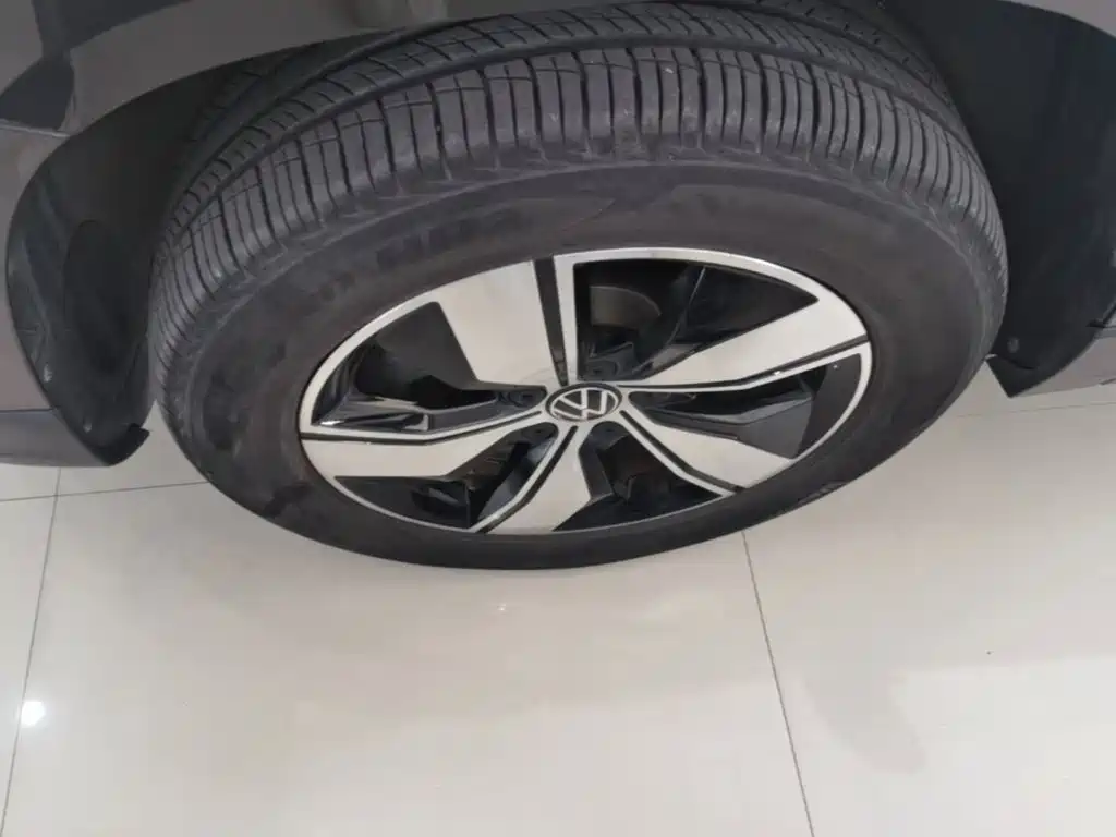 Volkswagen Tharu — миниатюра 23