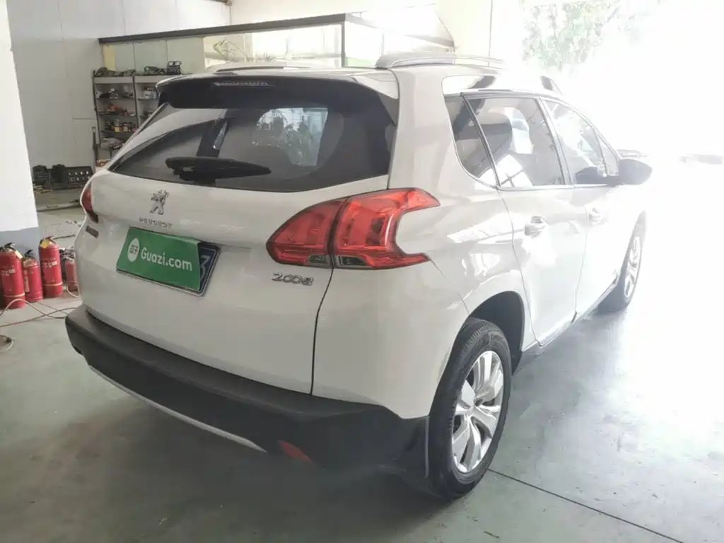 Peugeot 2008 — миниатюра 7