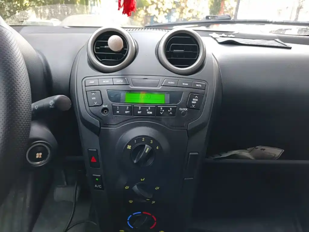 BYD F0 — миниатюра 13