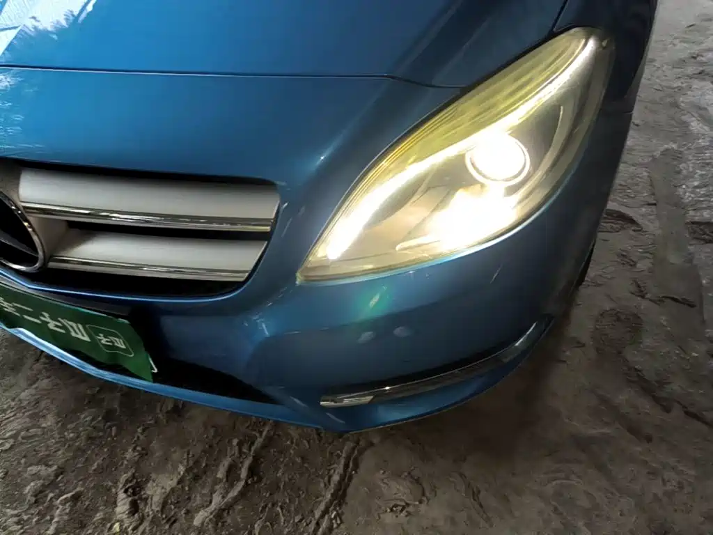 Mercedes-Benz B-Class — миниатюра 24
