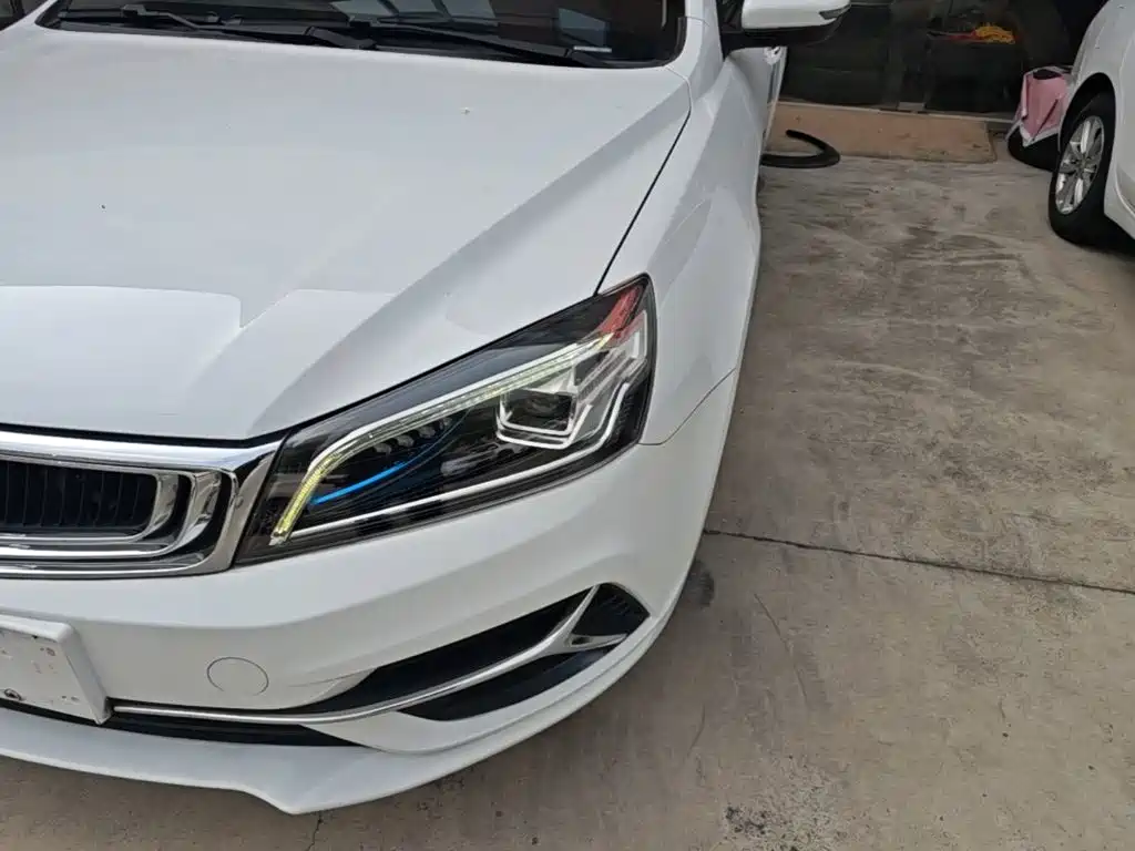 Geely Emgrand — миниатюра 24