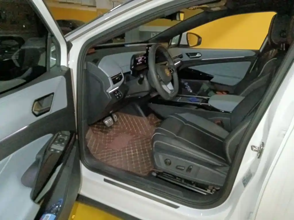 Volkswagen ID.4 X — миниатюра 17