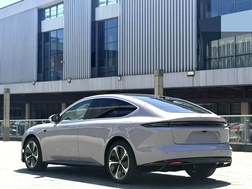 NIO ET5 — миниатюра 8