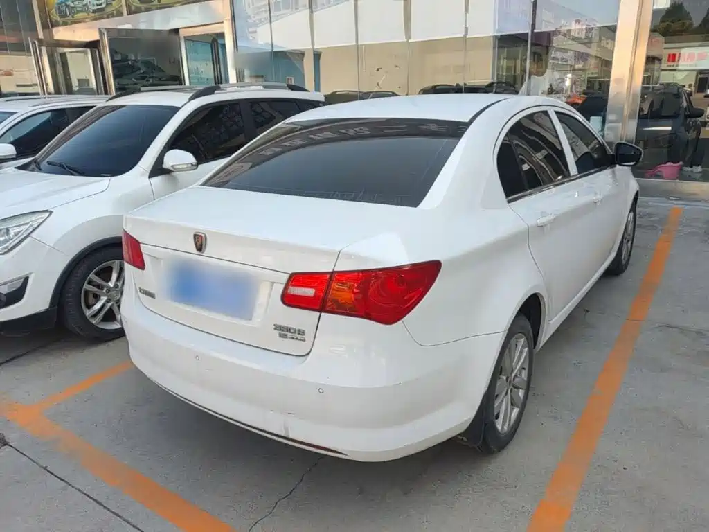 Roewe 350 — миниатюра 7