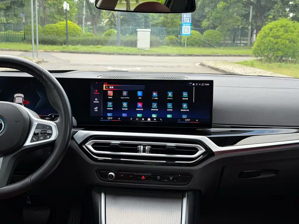 BMW i3 — миниатюра 9