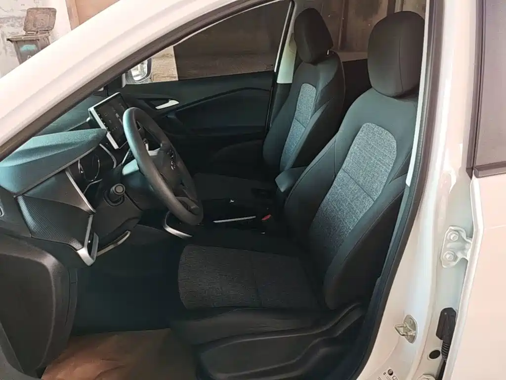 Chevrolet Trax — миниатюра 15